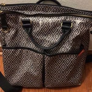 Skip Hop carry all diaper tote